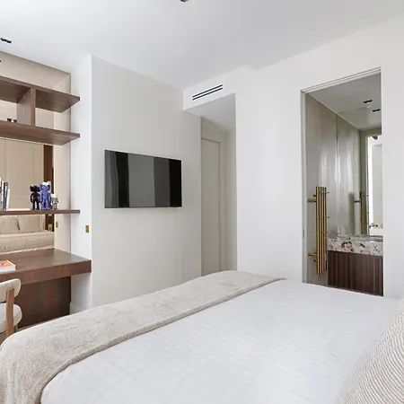 Charming 2bd Near Pantheon & Luxembourg Garden París